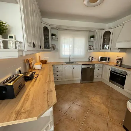 Charming In Villa Nerja