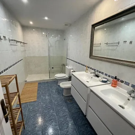 Charming In Βίλα *