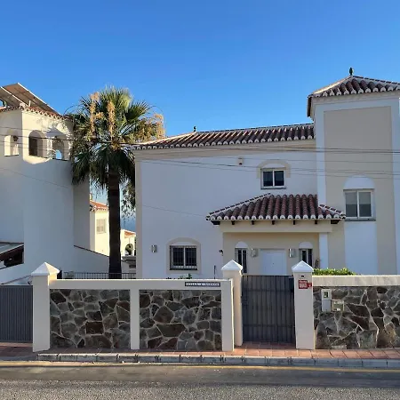 Charming In Βίλα Nerja
