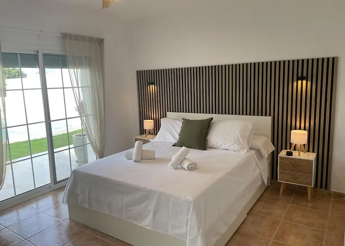 ヴィラ Charming In ネルハ