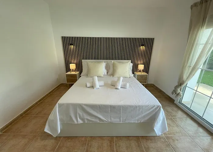 ヴィラ Charming In *