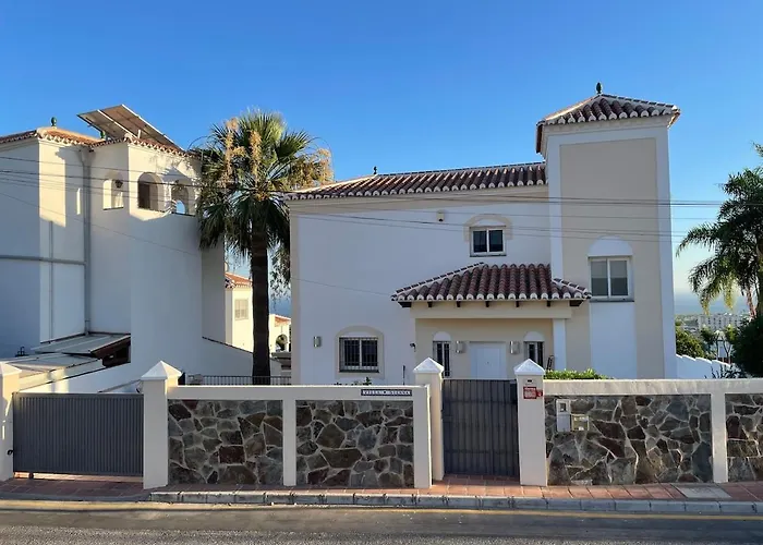 Charming In ヴィラ ネルハ