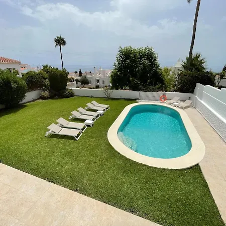 Villa Charming In