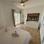 Villa Charming In Nerja