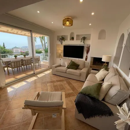 Charming In Villa *